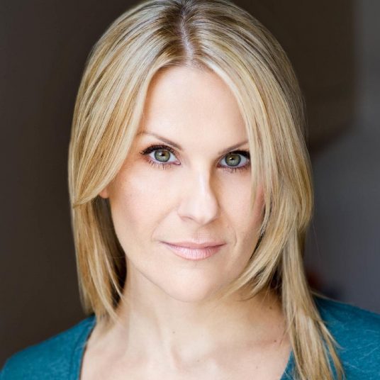 Larissa G. - professional English (American) voice actor at Voice Crafters