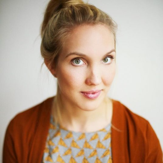 Jana Marie B. - professional German voice over talent at Voice Crafters