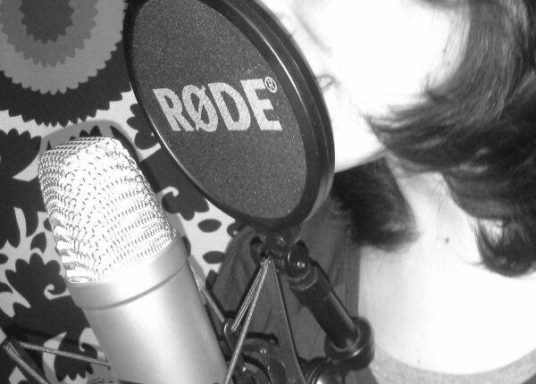 Mona S. - professional Arabic voice over talent at Voice Crafters