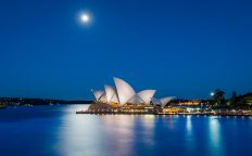 Australian-English-voice-over-sydney-opera-house