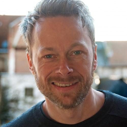 Lawrence S. - professional English (British) voice over talent at Voice Crafters