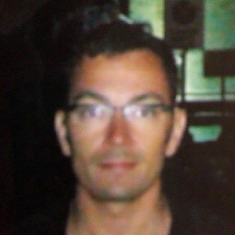 English (American) Voice Actor Seann S.