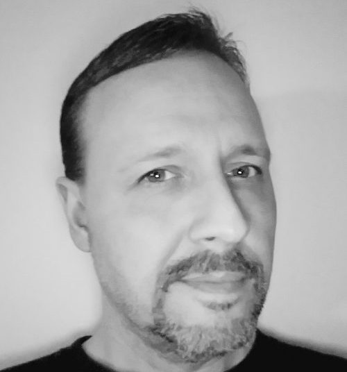 English (American) Voice Actor Brad M.