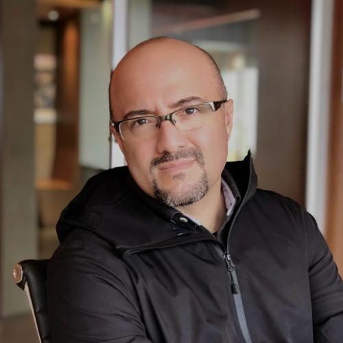 Eduardo R. - professional Spanish (Latin American Neutral) voice over talent at Voice Crafters