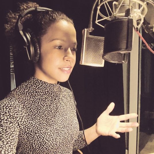 Donna Louise B. - professional English (British) voice over talent at Voice Crafters