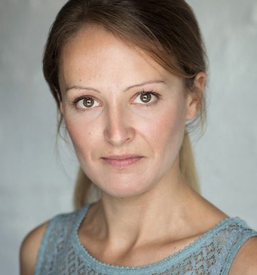 Helen C. - professional English (British) voice actor at Voice Crafters