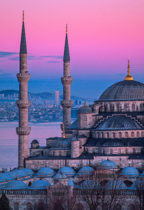 Turkish voice actors - mosque in Sultanahmet Turkey