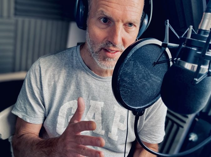 Andy C. - professional English (British) voice actor at Voice Crafters