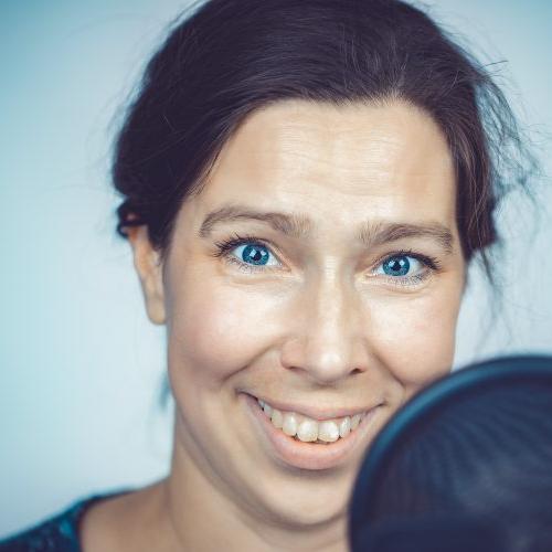 German Voice Actor Kaja S.
