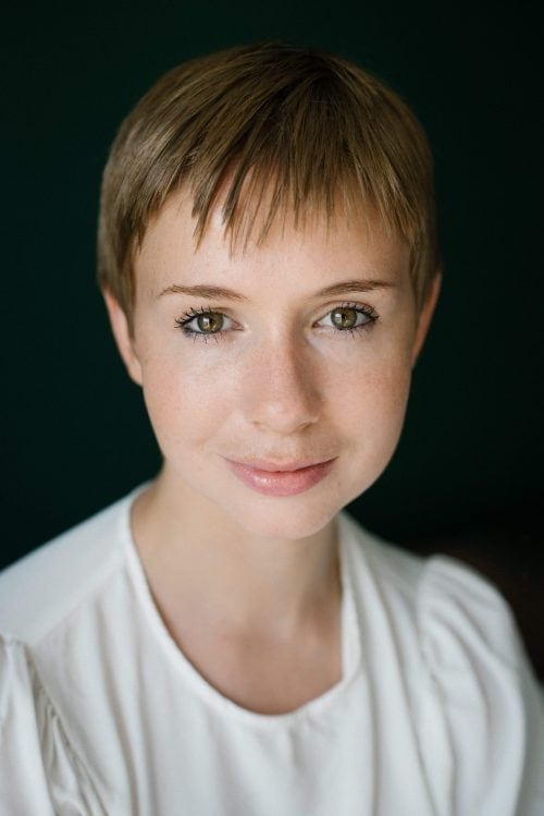 English (British) Voice Actor Laura G.