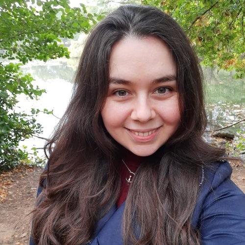 English (British) Voice Actor Samantha H.