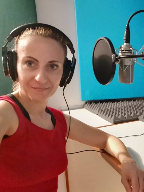 Sabrina C. - professional Italian voice actor at Voice Crafters