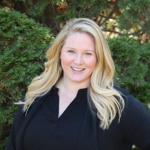 English (Canadian) Voice Actor Rachel G.