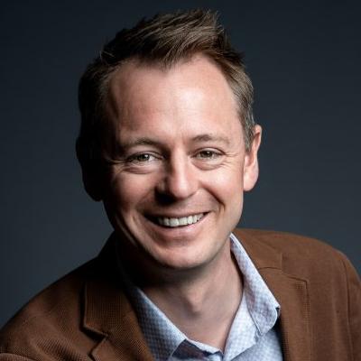 English (British) Voice Actor Dan R.