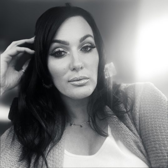 Crystal L. - professional English (South African) voice actor at Voice Crafters