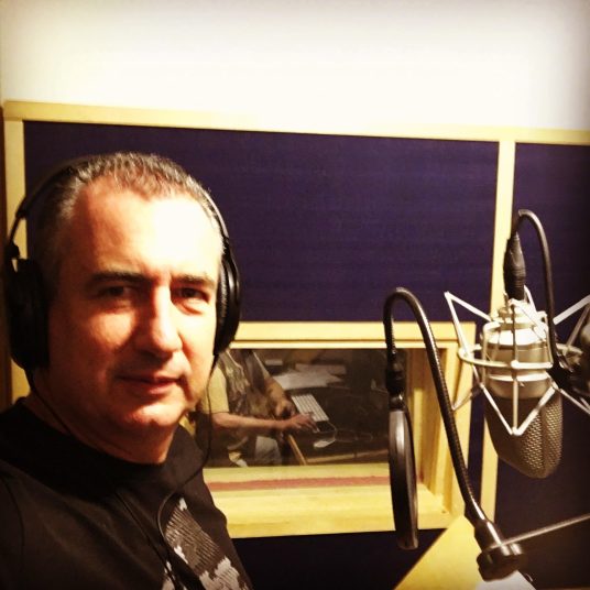 Luis C. - professional English (American) voice actor at Voice Crafters