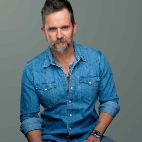 English (American) Voice Actor Chris T.