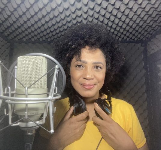 Portuguese (Brazilian) Voice Actor Andreia D.