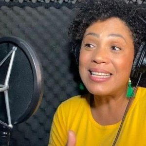 Andreia D - Brazilian voice talent