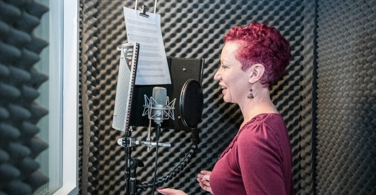 Medical Narration - Compliance, Clarity, and Patient Safety - Liz-D-British-voice-actor