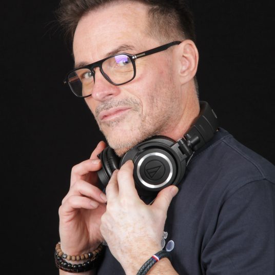 French Voice Actor Sylvain B.