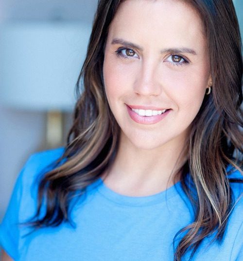 English (American) Voice Actor Beatriz O.