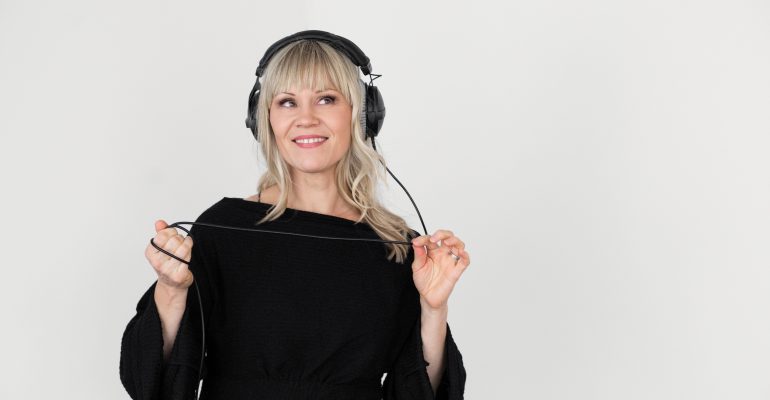7 Types of Voiceover Delivery Every Brand Need - Jessica T