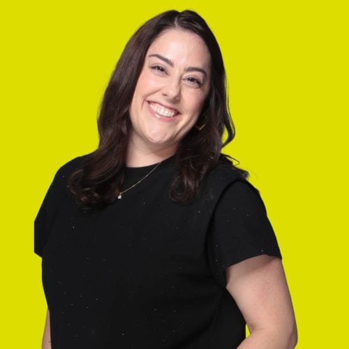 English (American) Voice Actor Stephanie M.