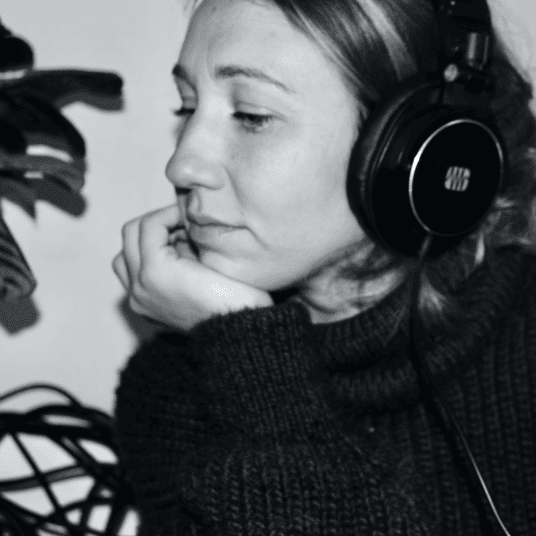 German Voice Actor Elea B.