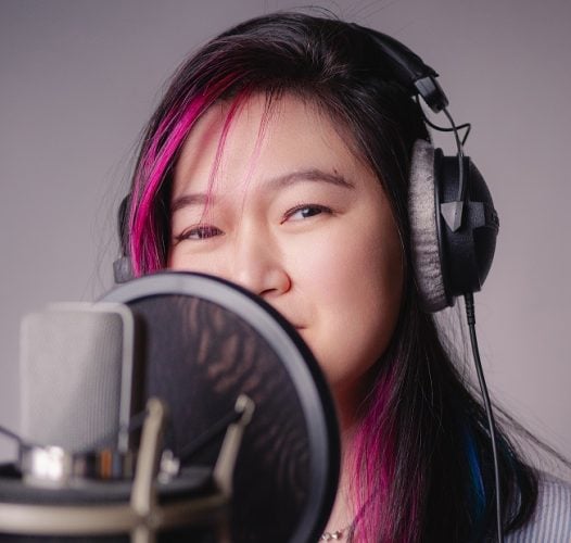 English (Singapore) Voice Actor Mei K.