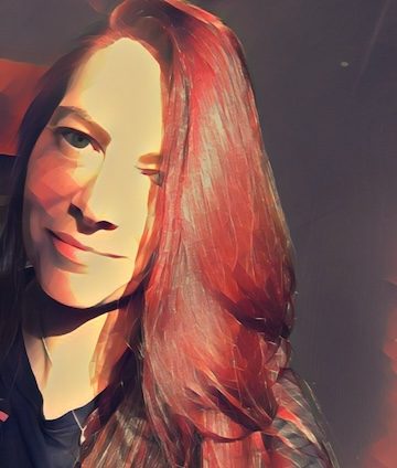 English (Canadian) Voice Actor Lisa S.