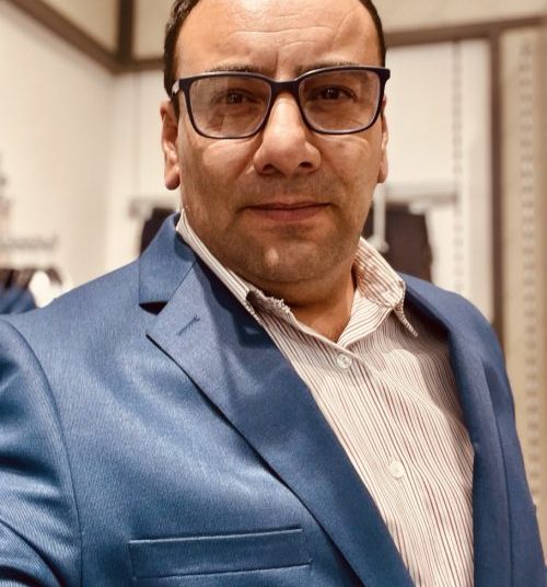 Spanish (Latin American) Voice Actor Rodrigo A.