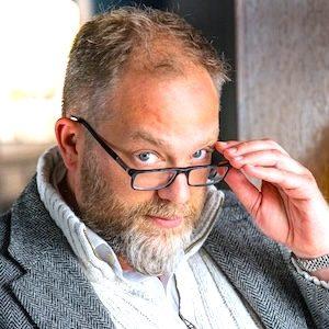 English (British) Voice Actor David H.