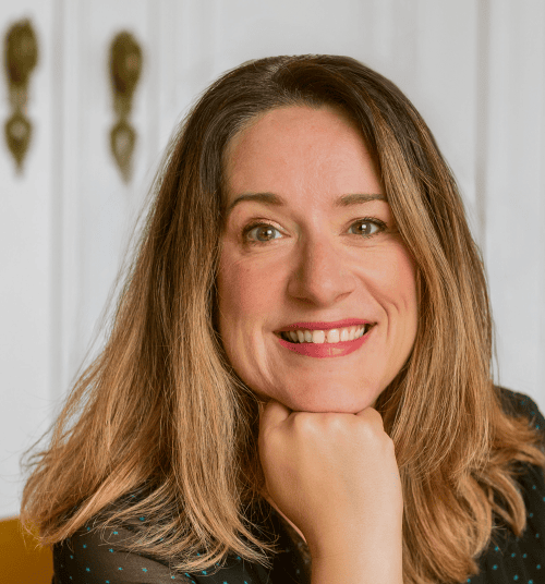 French Voice Actor Julie L.